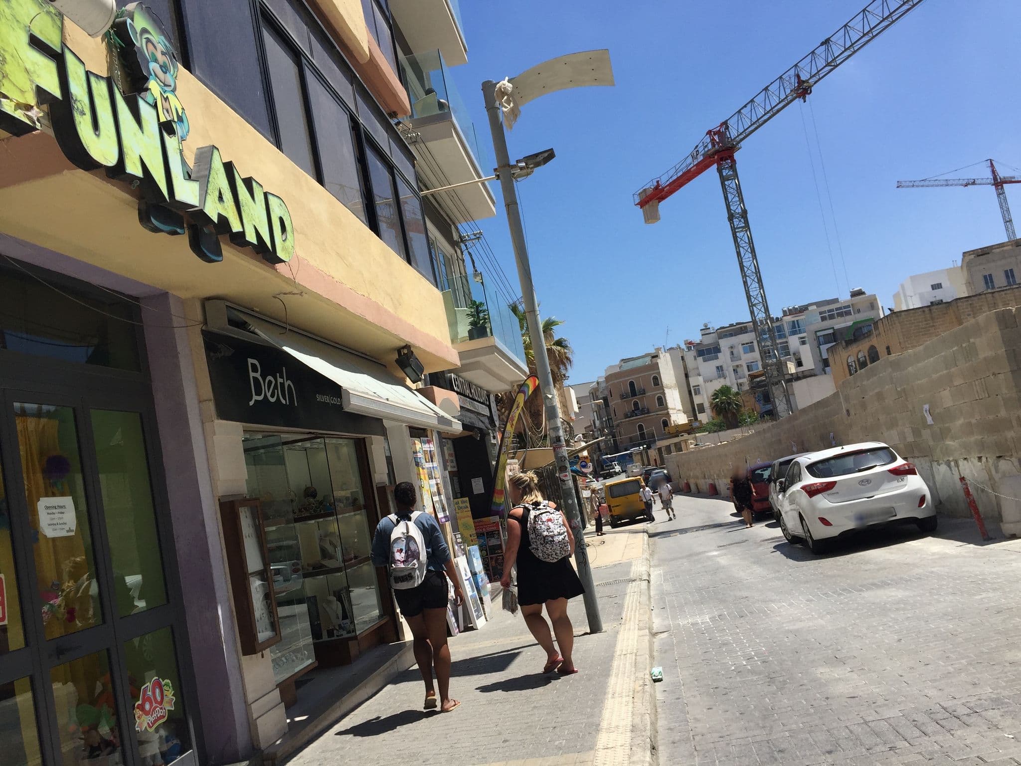 Street view near Nightcap, San Ġiljan — © richlv (CC BY-SA · Mapillary)