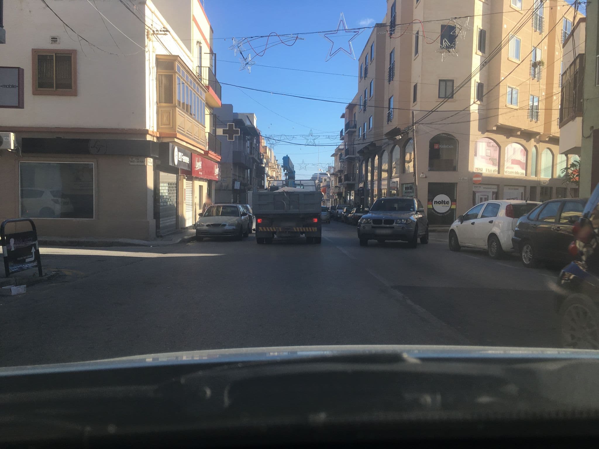 Street view near Blueberry Suites, San Ġwann — © bicyclize (CC BY-SA · Mapillary)