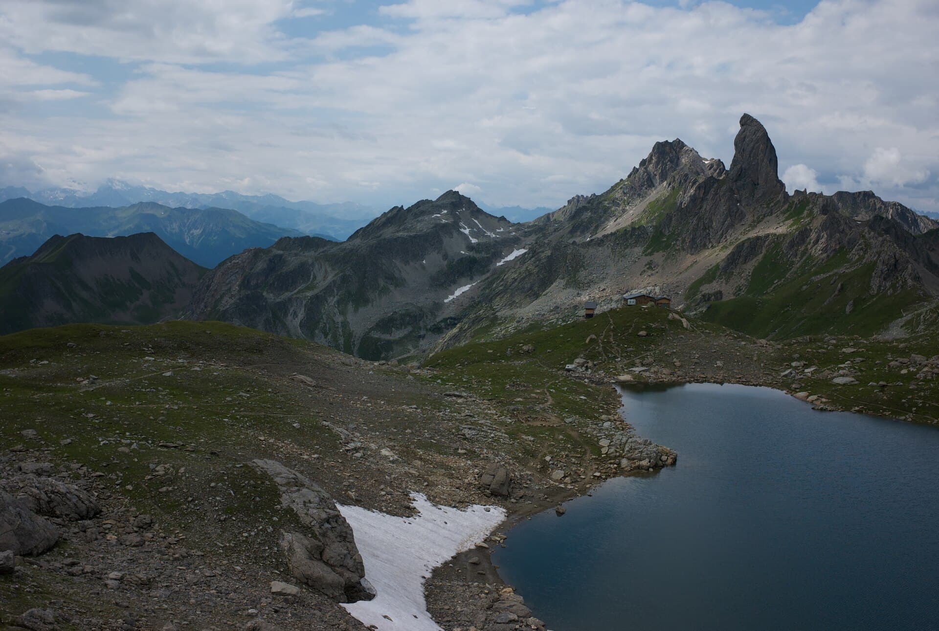 Refuge de Presset (via Wikimedia Commons, CC BY-SA 3.0)