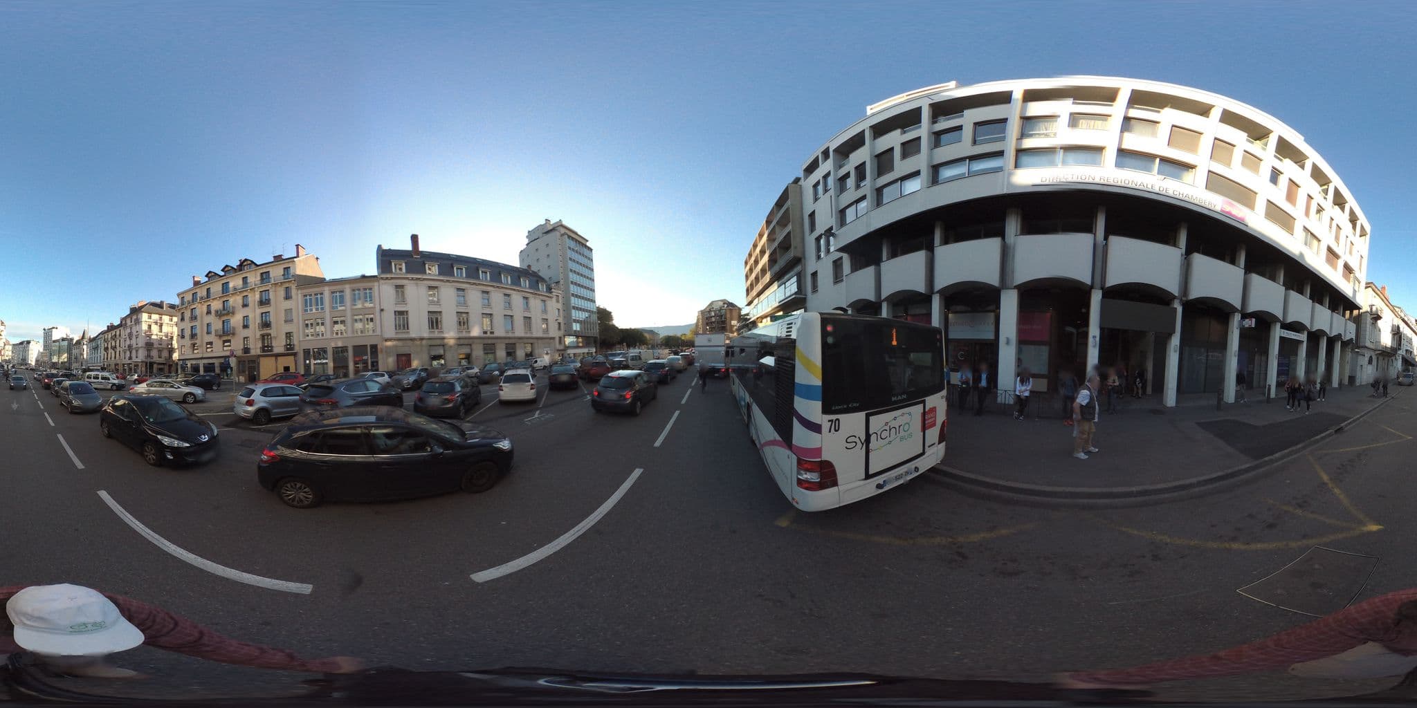 Street view near La Maison des Ducs, Chambéry — © geovelo (CC BY-SA · Mapillary)