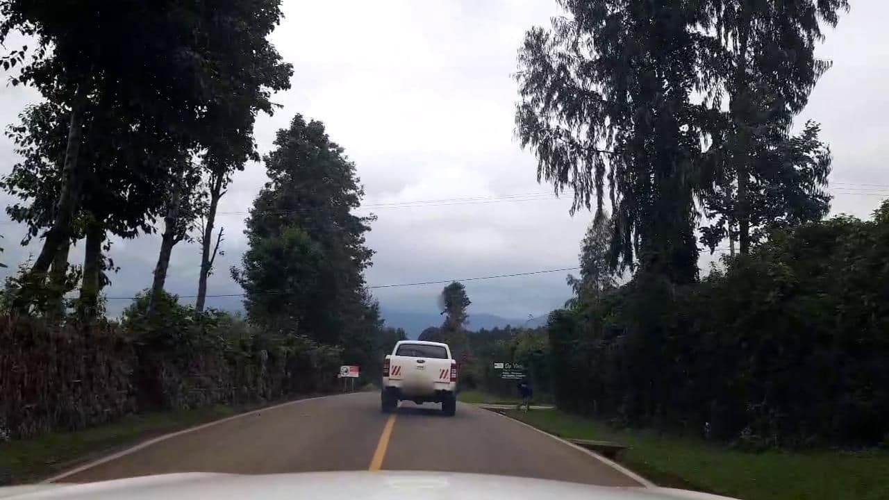 Street view near Davinci Gorilla Lodge, Kinigi — © roadroid (CC BY-SA · Mapillary)