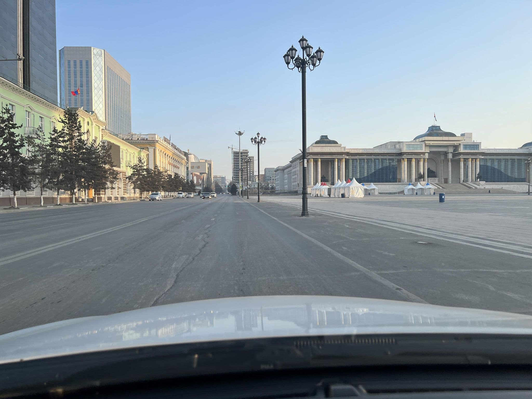 Street view near Улаанбаатар зочид буудал, Ulan Bator — © Byamba23 (CC BY-SA · Mapillary)