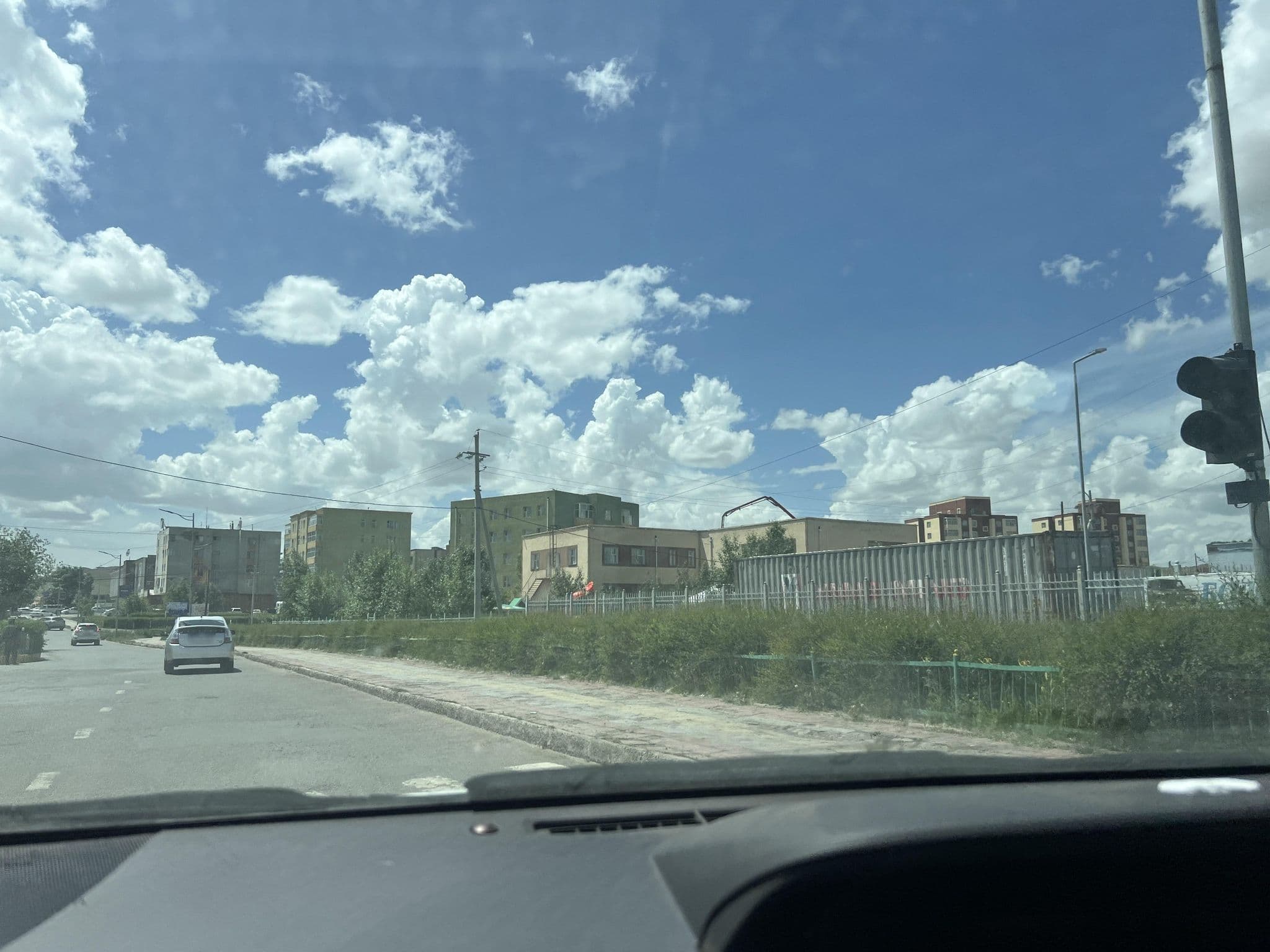 Street view near Arvaiheer palace hotel, Arvayheer — © Puliclab (CC BY-SA · Mapillary)