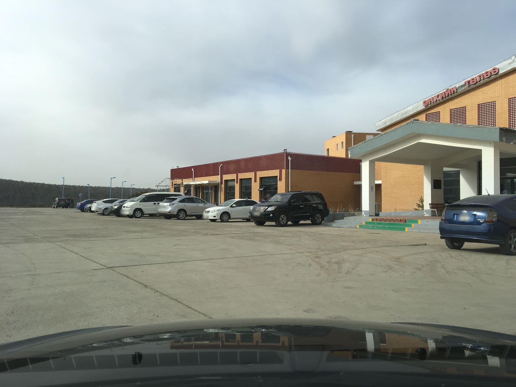 Street view near Enkhiin tuluu tsogtsolbor, Ulan Bator — © ganbold (CC BY-SA · Mapillary)