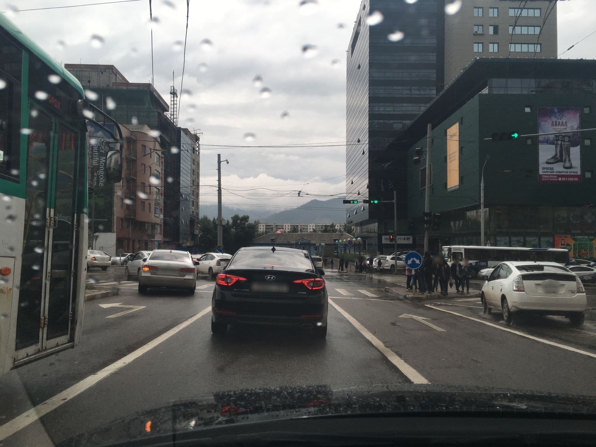 Street view near Ramada Ulaanbaatar City Center, Ulan Bator — © munkhzul (CC BY-SA · Mapillary)