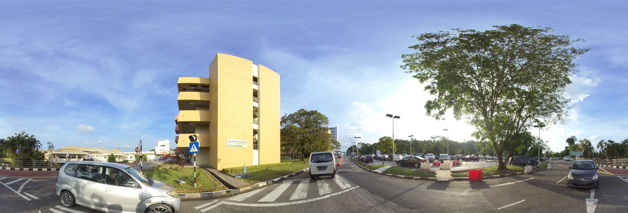 Street view near Wad 21 Bed 21, Bandar Seri Begawan — © raito (CC BY-SA · Mapillary)