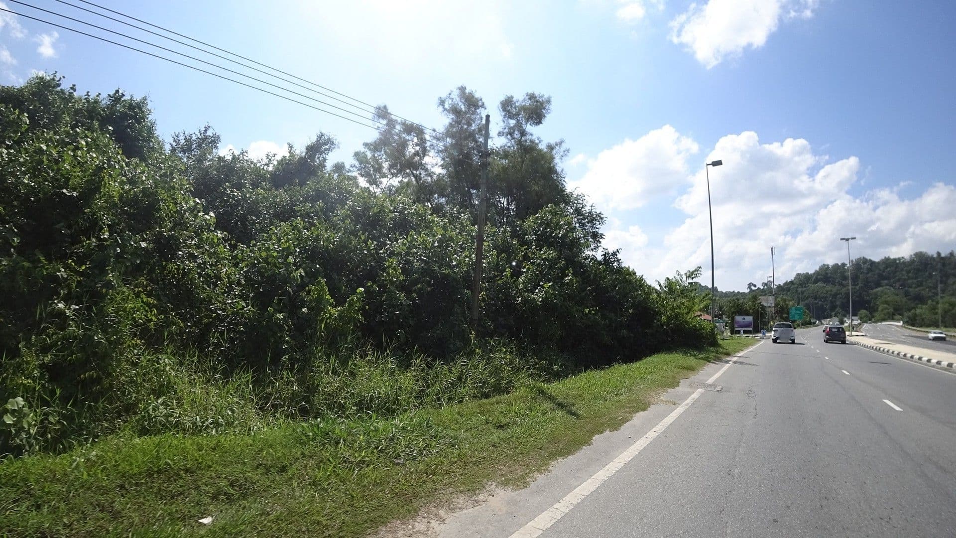 Street view near Riviera Hotel, Sinarubai — © raito (CC BY-SA · Mapillary)