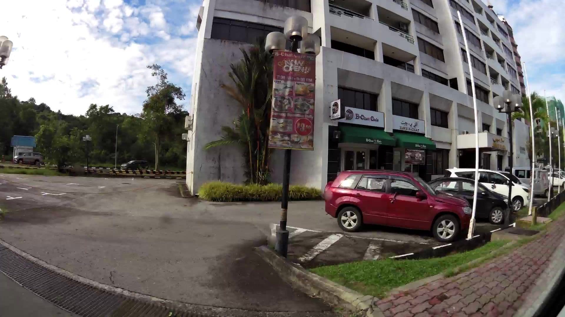 Street view near Jamban Jobilee Hotel, Bandar Seri Begawan — © kaartcam (CC BY-SA · Mapillary)