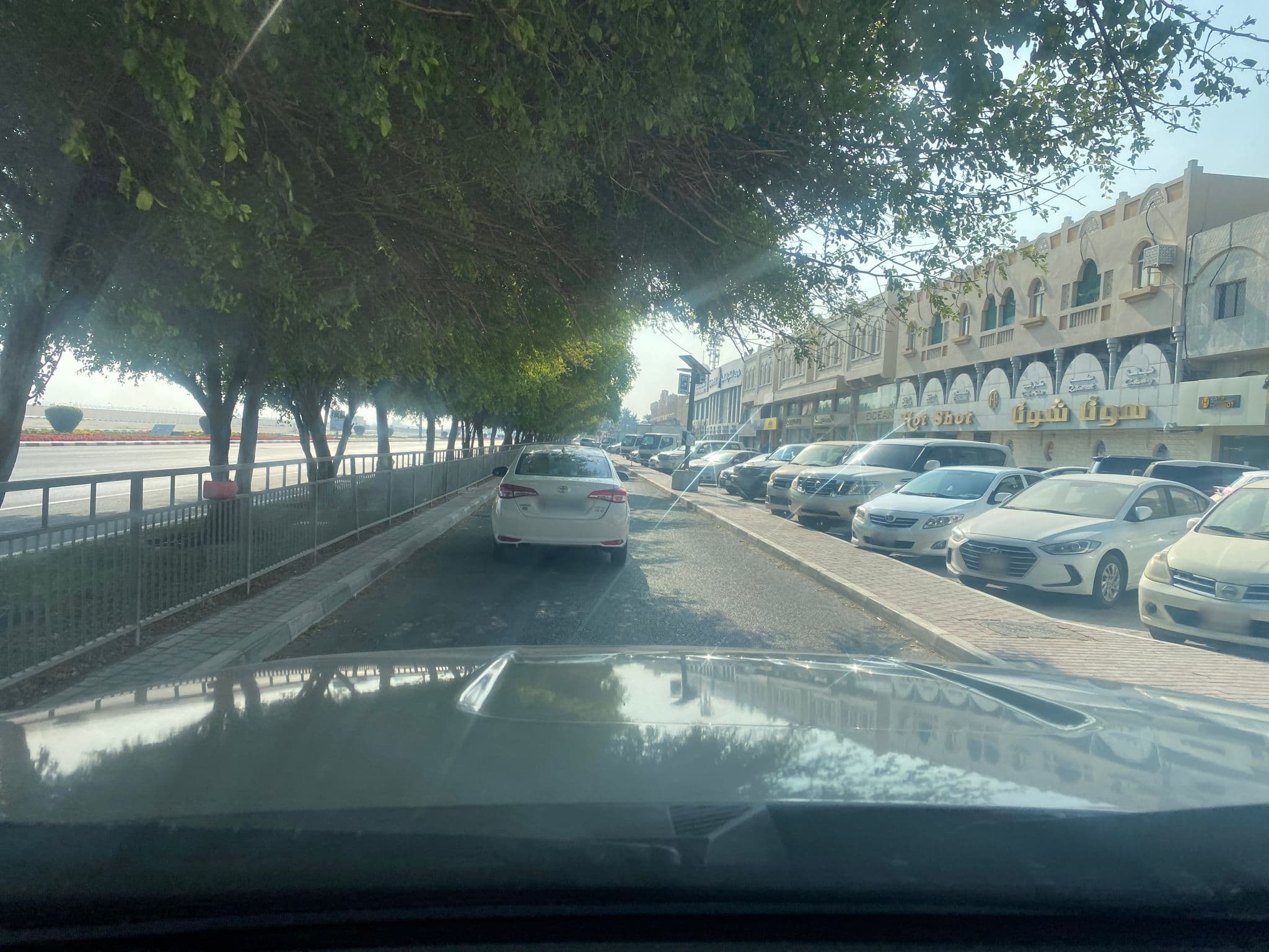 Street view near Crown, Ath Thumāmah Sab‘ah wa Arba‘ūn — © mohzidan89 (CC BY-SA · Mapillary)