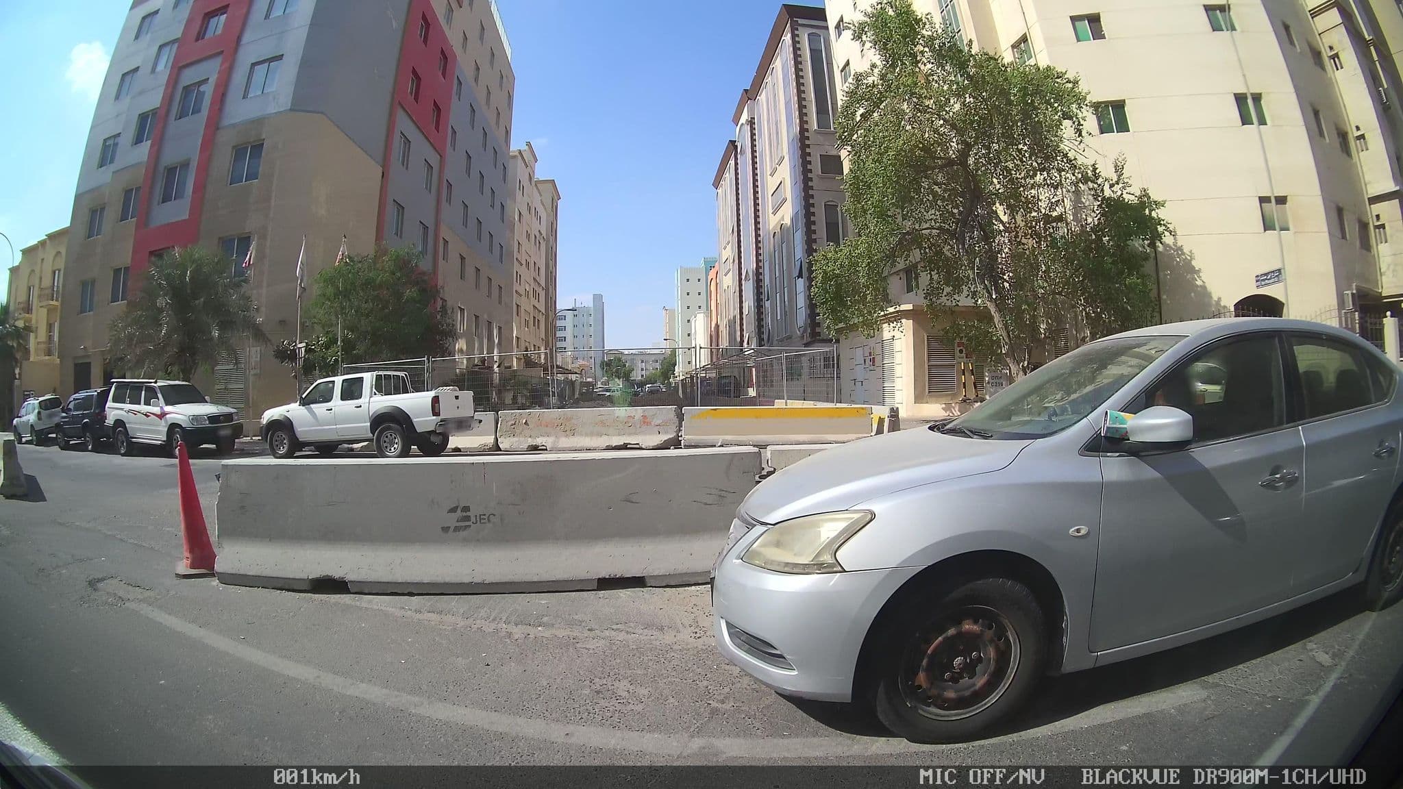 Street view near Rawdat Al Khail Hotel, Doha, Al Manşūrah — © kaart_2 (CC BY-SA · Mapillary)