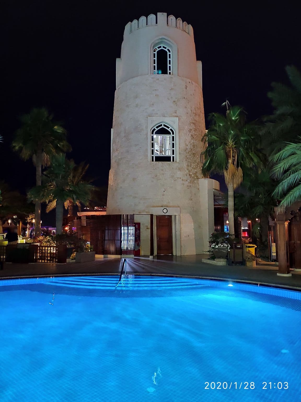 Street view near Room number 652 (Cip room), Al ‘Unayzah — © km2bp (CC BY-SA · Mapillary)