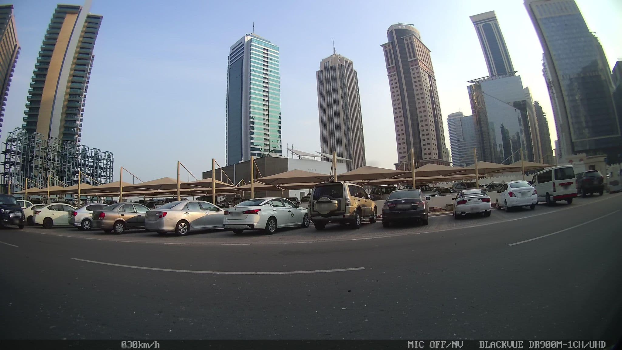 Street view near Doha, Qatar, Dusit Hotel, Al ‘Unayzah — © kaart_2 (CC BY-SA · Mapillary)