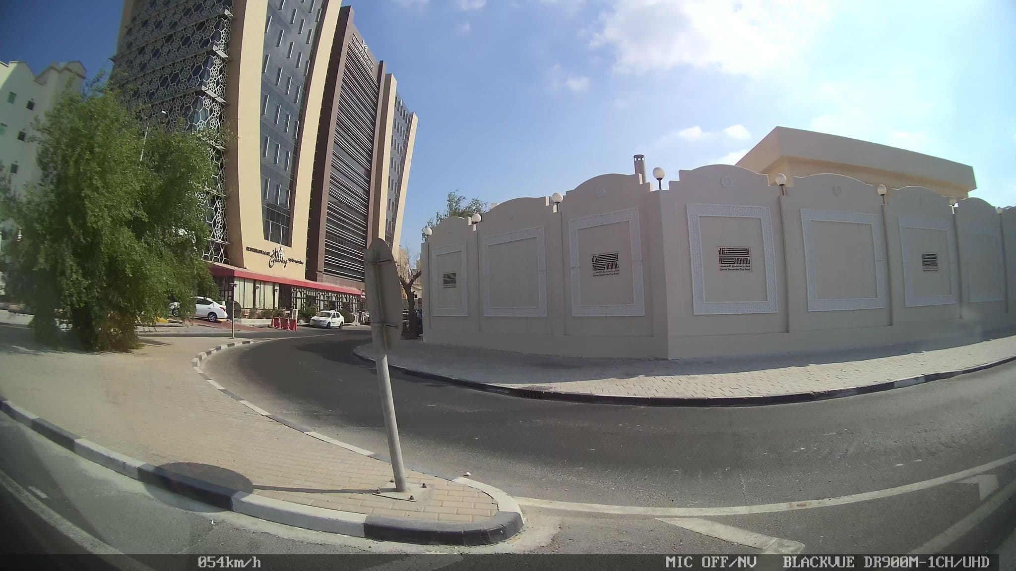 Street view near Al Mansour Suites, Al Manşūrah — © kaart_2 (CC BY-SA · Mapillary)