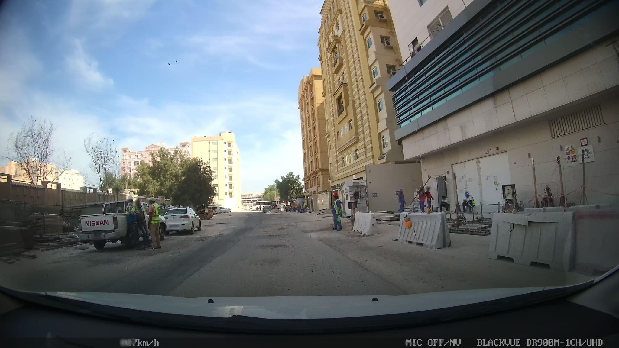 Street view near Majlis Grand Mercure Hotel( Under Construction), As Sadd — © kaart_2 (CC BY-SA · Mapillary)