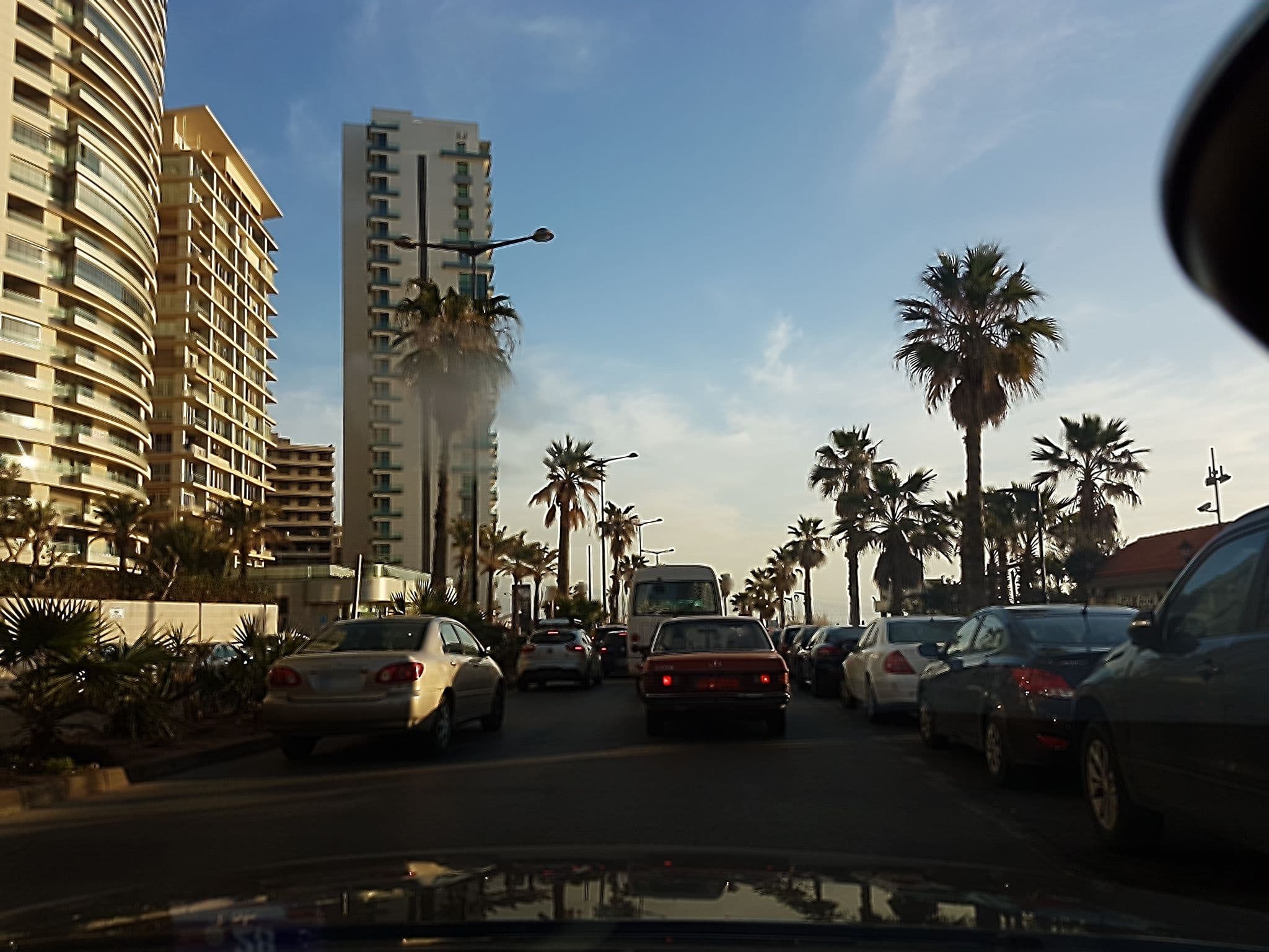 Street view near Coral beach suites, Ra’s Bayrūt — © dielon (CC BY-SA · Mapillary)