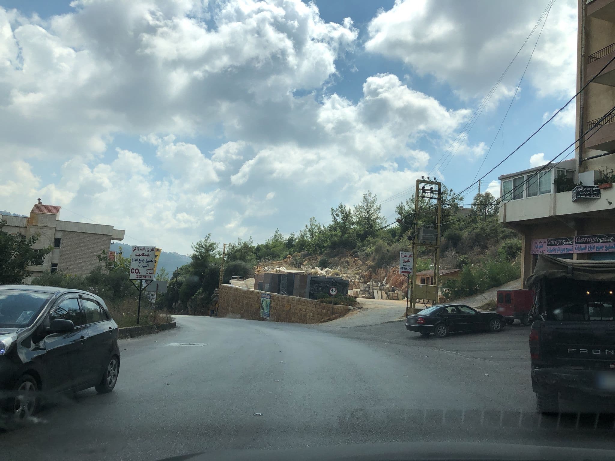 Street view near Casa Verde Suites, Aley — © laye (CC BY-SA · Mapillary)