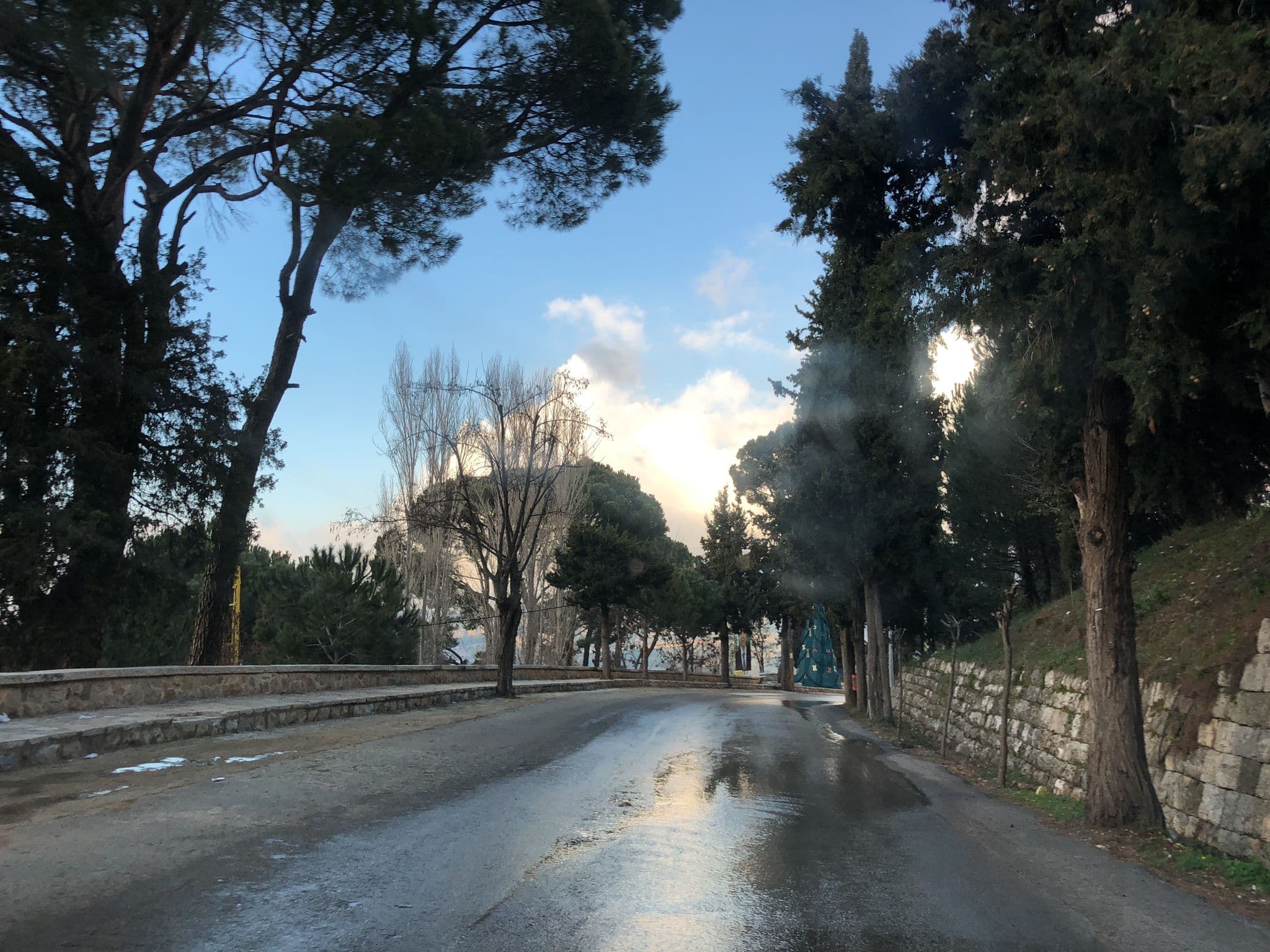 Street view near Douma Hotel, Bsharri — © kamicut (CC BY-SA · Mapillary)