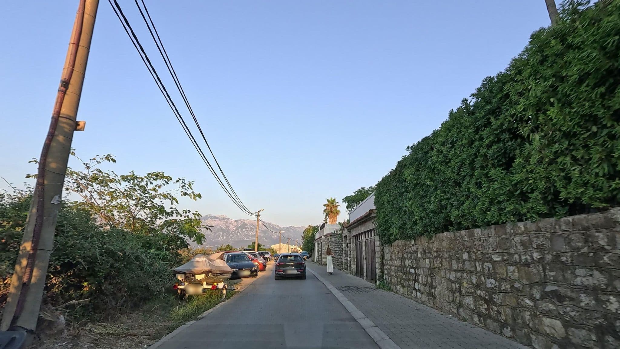 Street view near Buena Vista Montenegro, Bijela — © Cakalovski (CC BY-SA · Mapillary)