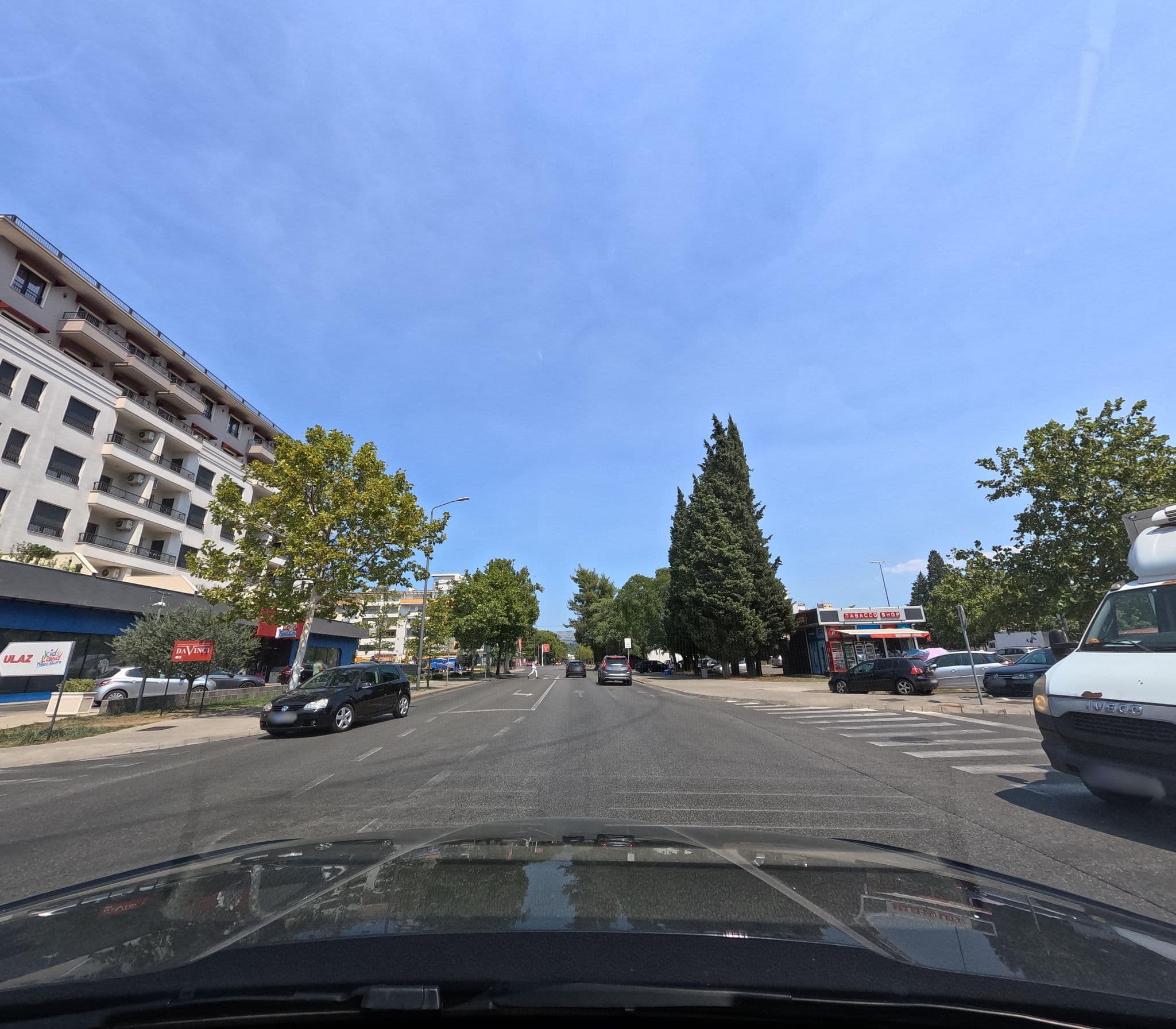 Street view near Mic’s New Flower Flat, Podgorica — © Cakalovski (CC BY-SA · Mapillary)