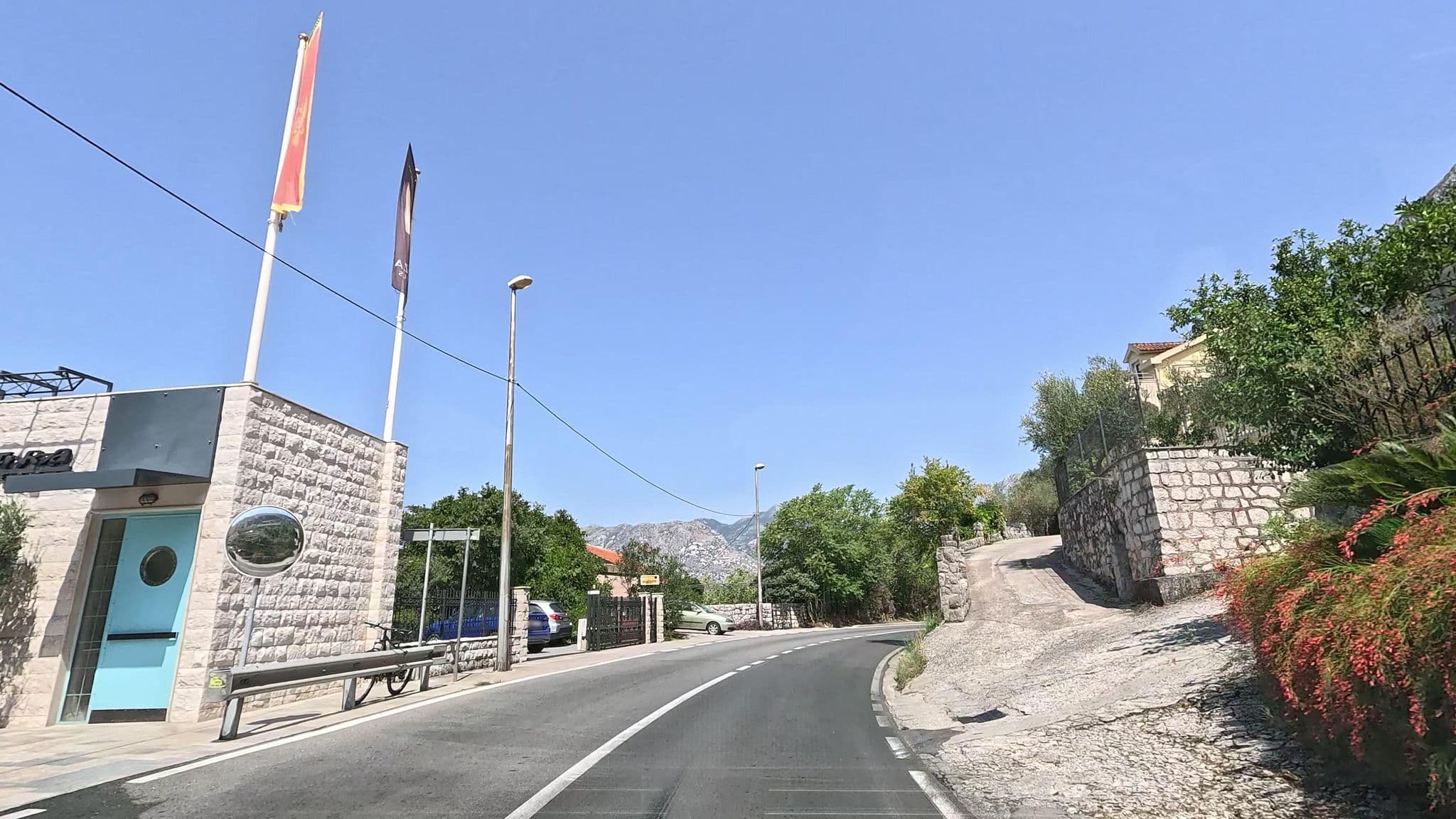 Street view near villa zvicer, Dobrota — © Cakalovski (CC BY-SA · Mapillary)