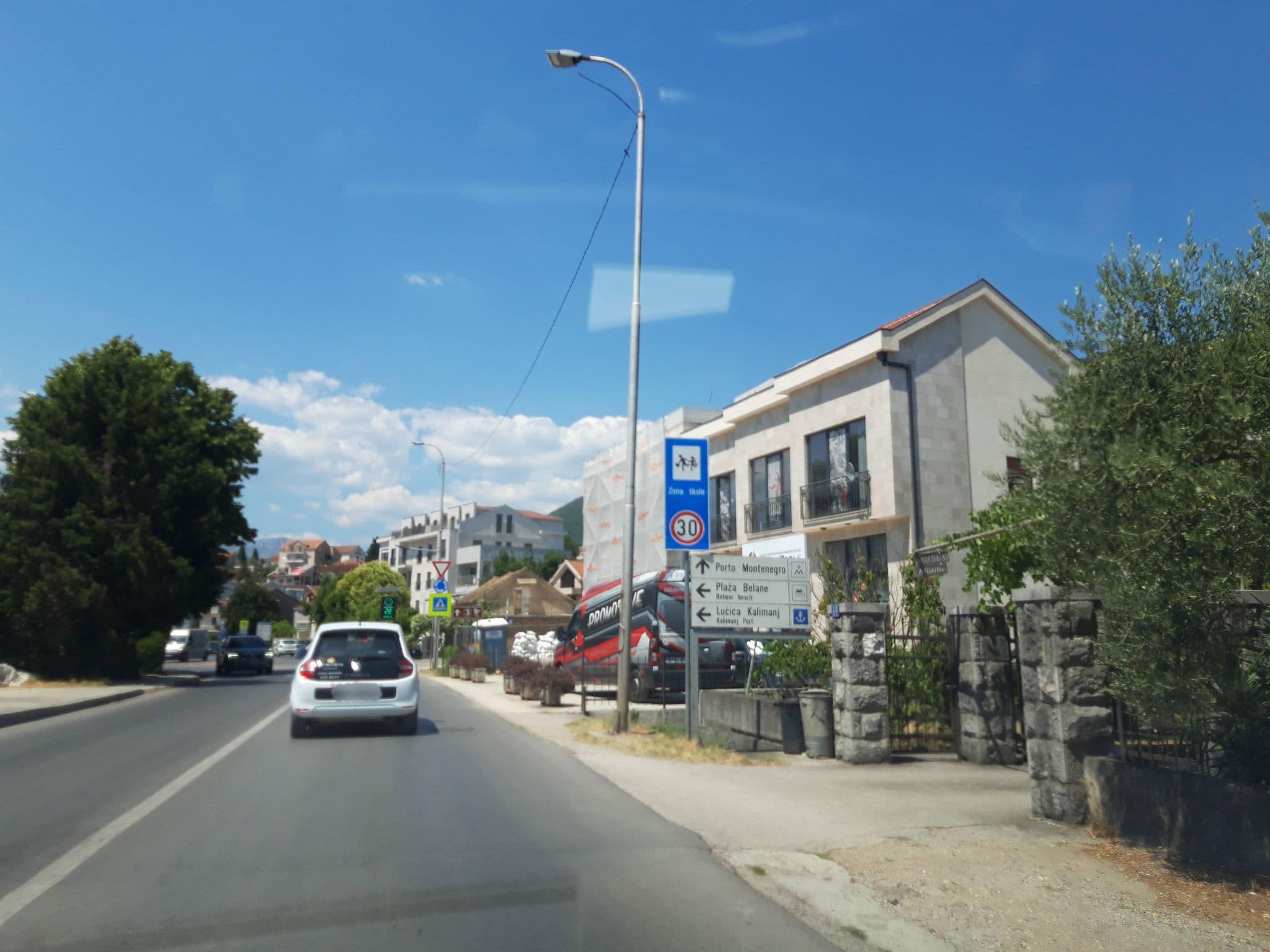 Street view near Miana apartaments, Tivat — © fivewho (CC BY-SA · Mapillary)