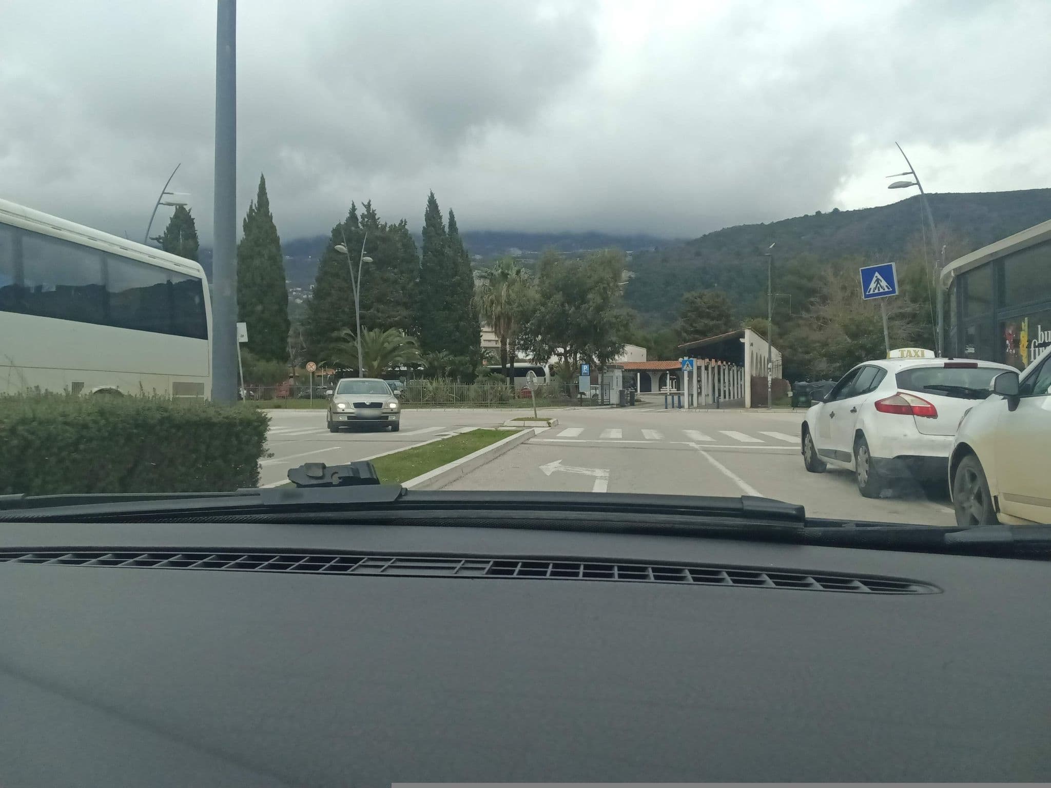 Street view near Apartments Menuet, Budva — © gisbudva (CC BY-SA · Mapillary)