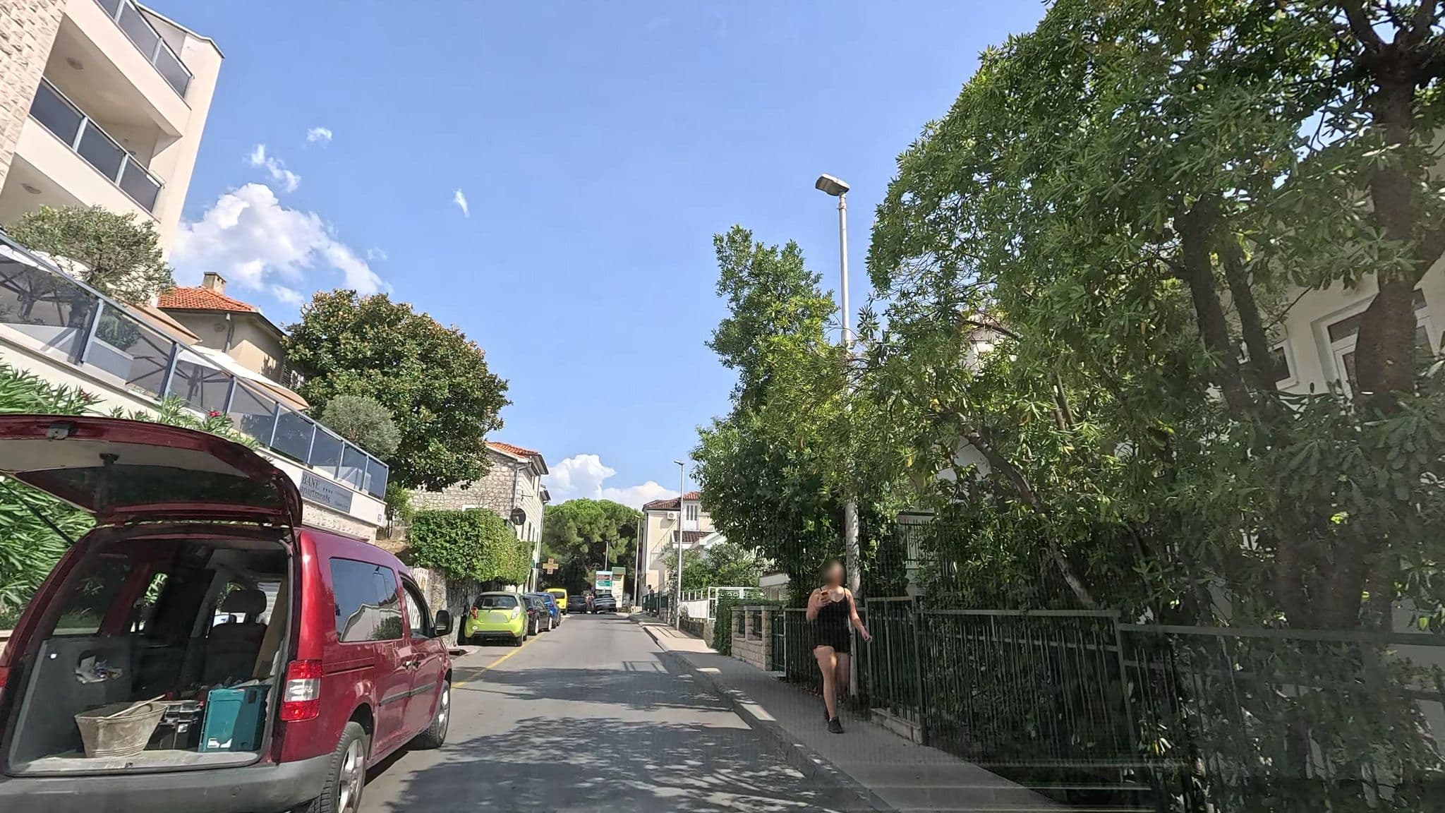 Street view near Apartmani 'Mako', Igalo — © Cakalovski (CC BY-SA · Mapillary)