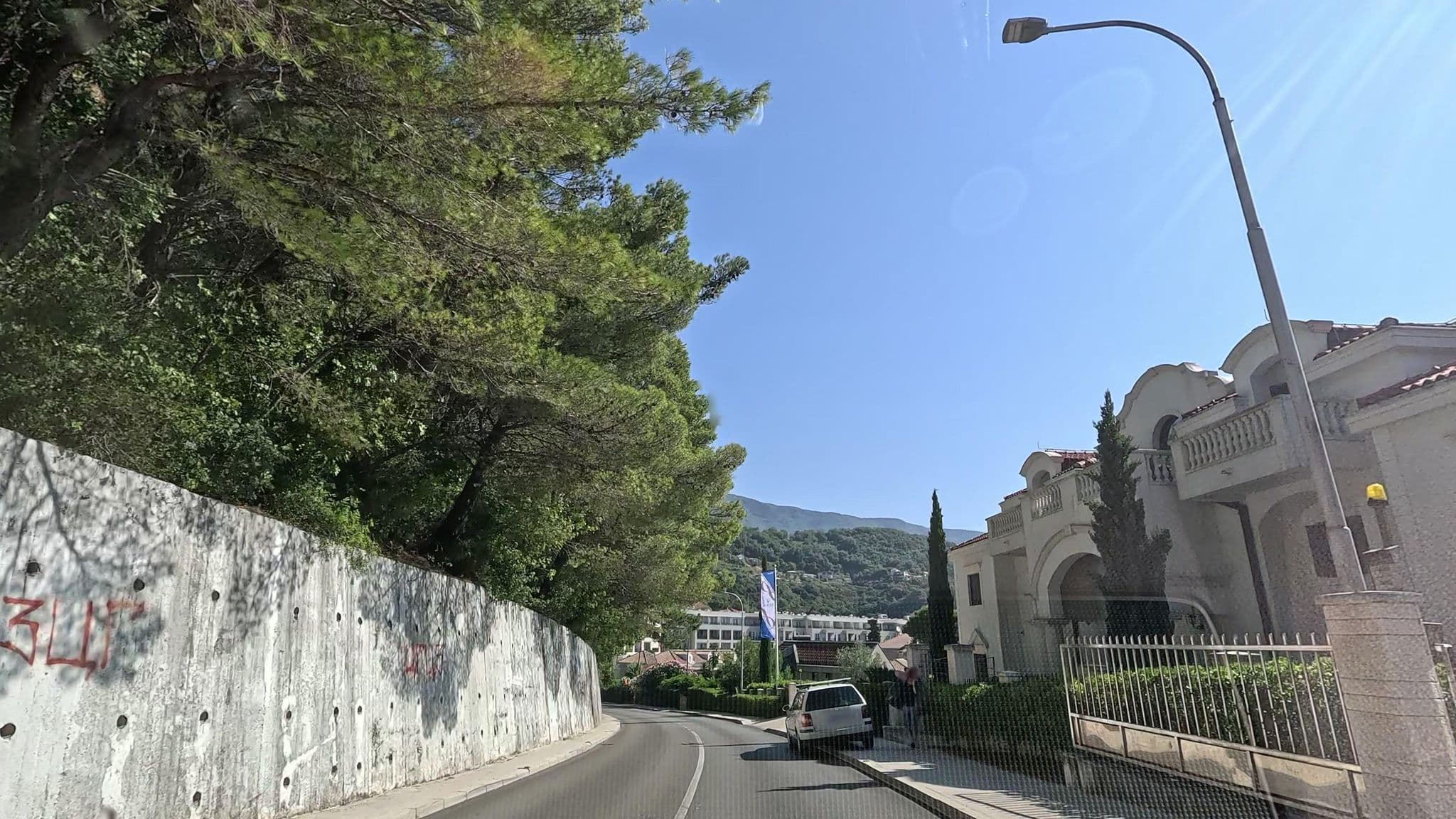 Street view near Villa, Herceg Novi — © Cakalovski (CC BY-SA · Mapillary)