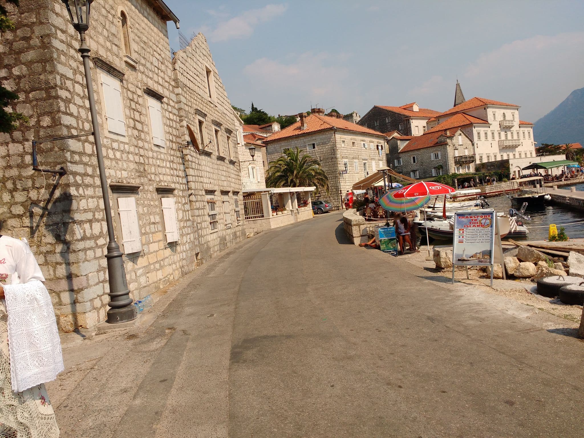 Street view near Apartments Gudco, Risan — © tiagofassoni (CC BY-SA · Mapillary)