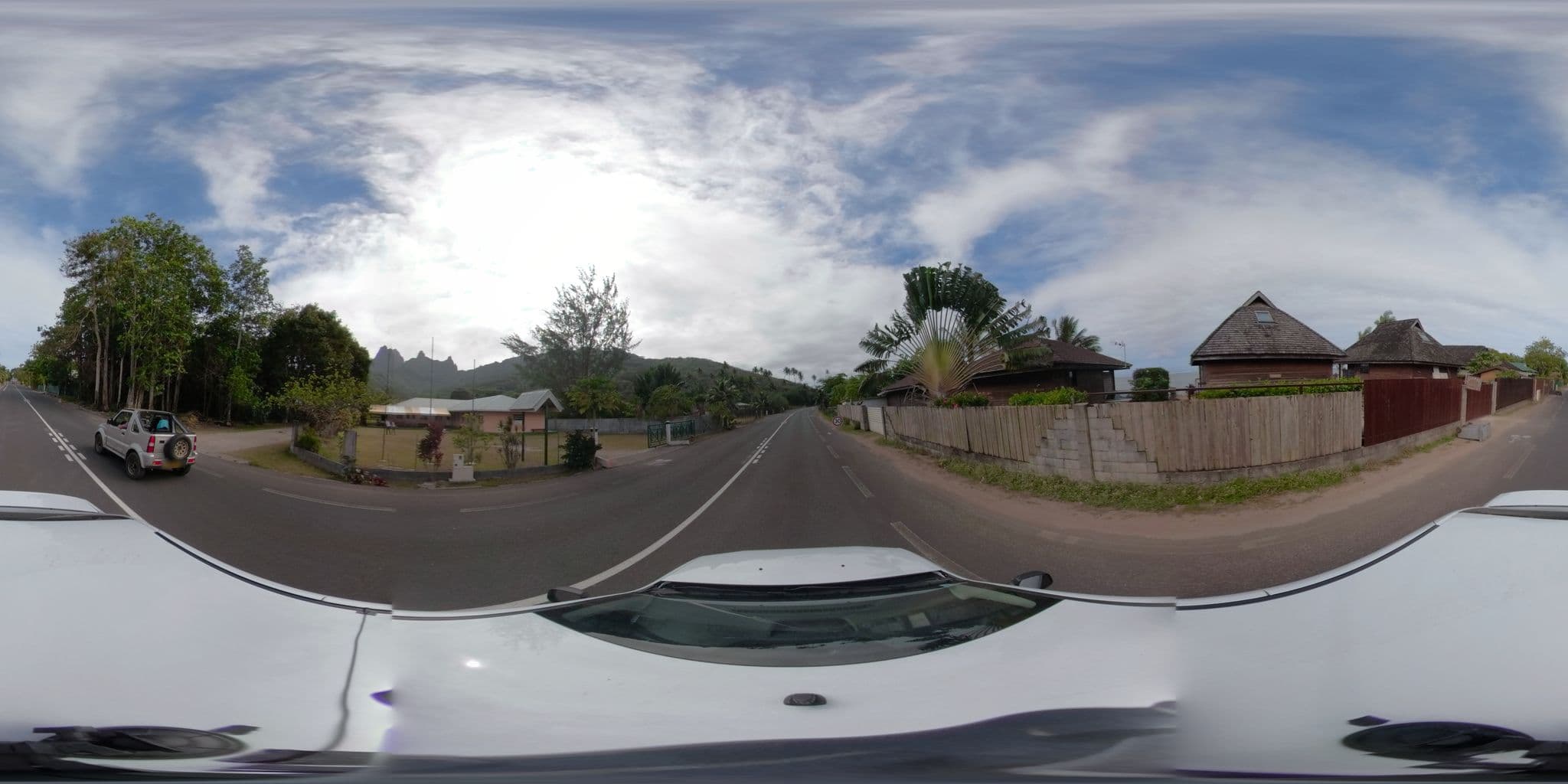 Street view near kahe karo, Haapiti — © ratzillas (CC BY-SA · Mapillary)