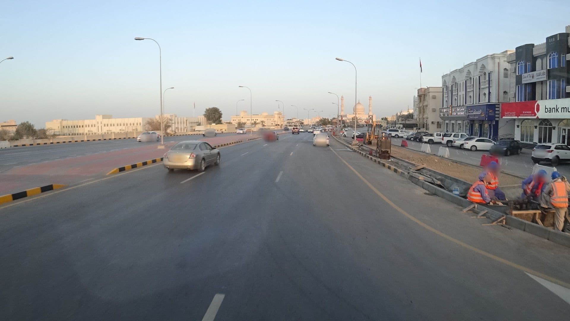 Street view near AlThabit Apartments, Sur — © vbombaerts (CC BY-SA · Mapillary)