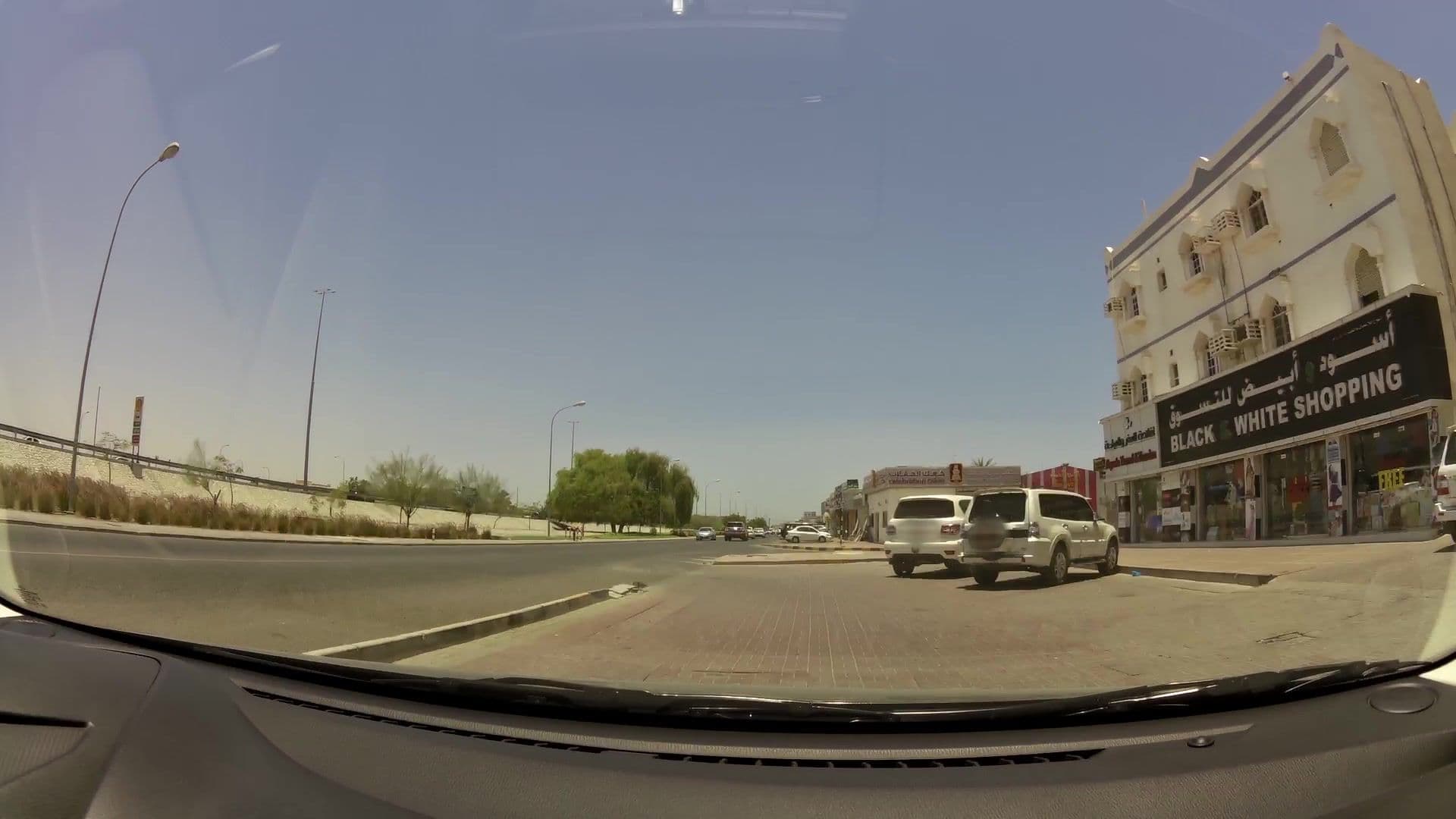 Street view near Jarzez Hotel Apartment, Seeb — © kaartcam (CC BY-SA · Mapillary)