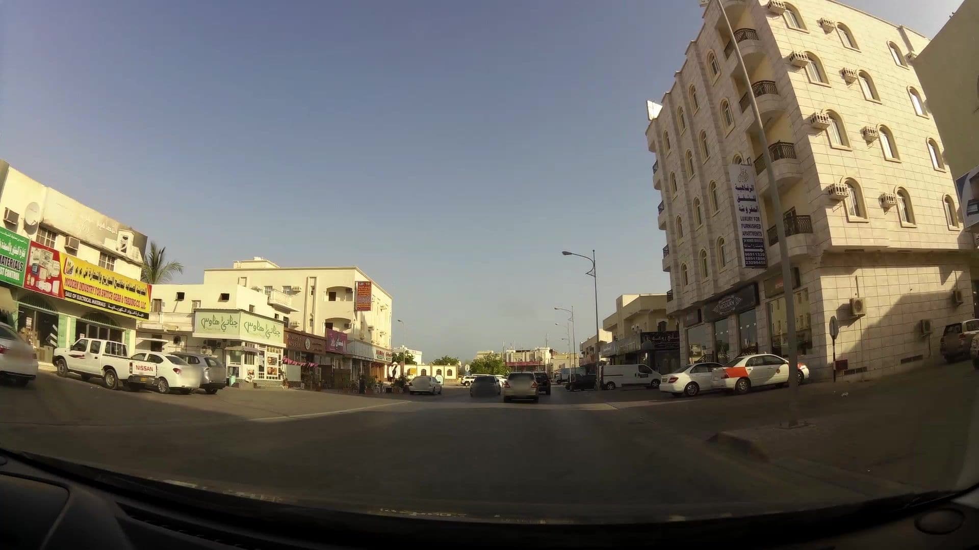 Street view near City Hotel, Şalālah — © kaartcam (CC BY-SA · Mapillary)