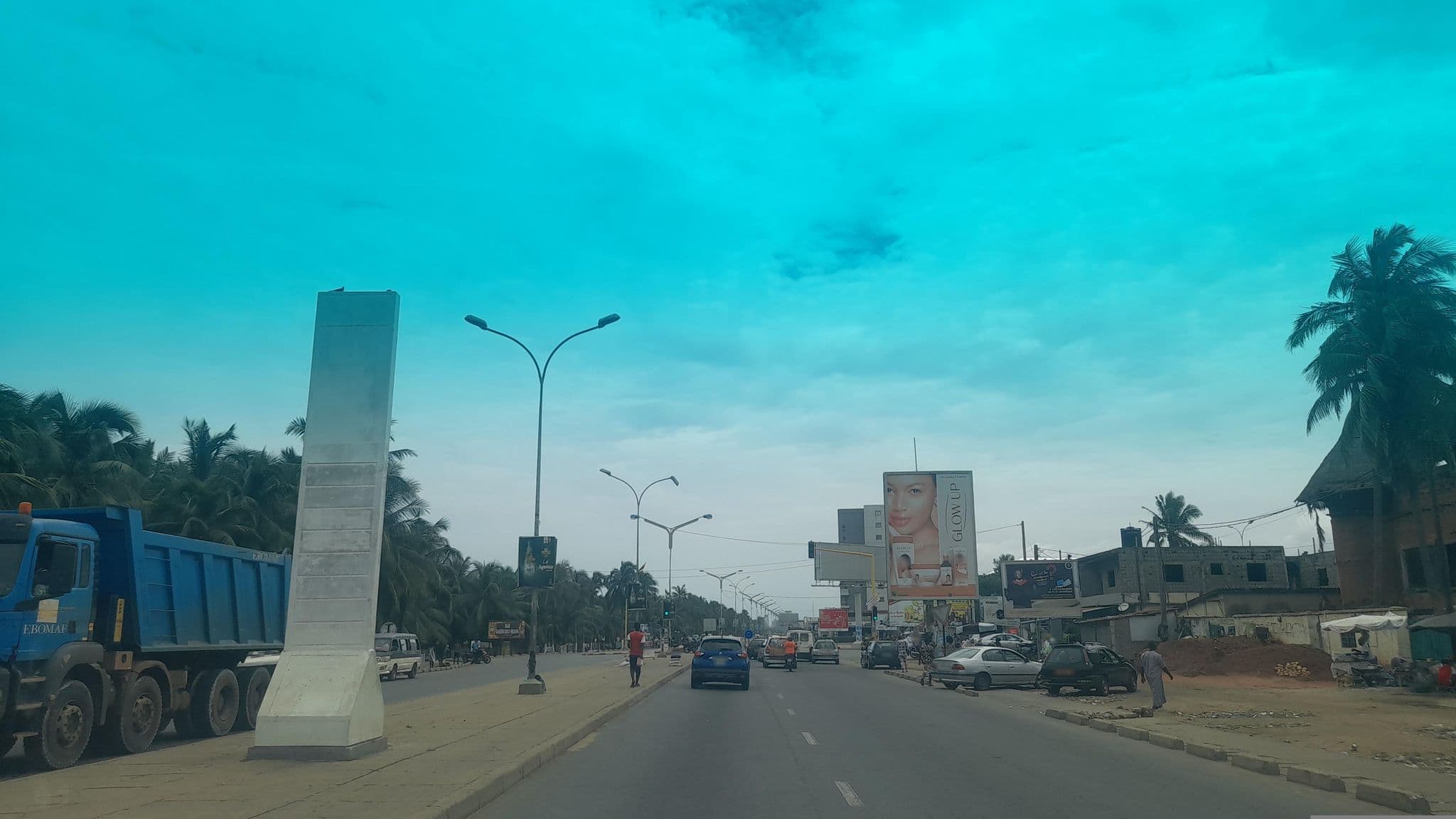 Street view near Hôtel Sancta Maria, Lomé — © agecet (CC BY-SA · Mapillary)