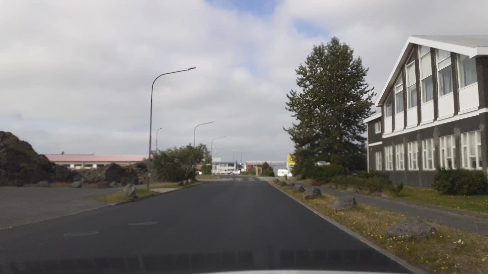 Street view near Guesthouse Álfar, Garðabær — © kjarrval (CC BY-SA · Mapillary)