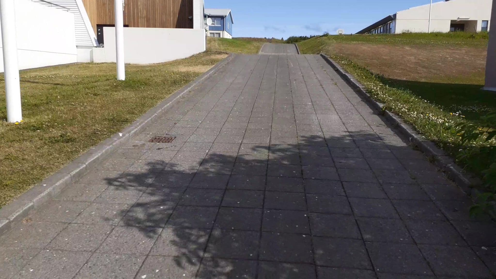 Street view near Wave Guesthouse Hrísey, Dalvík — © kjarrval (CC BY-SA · Mapillary)