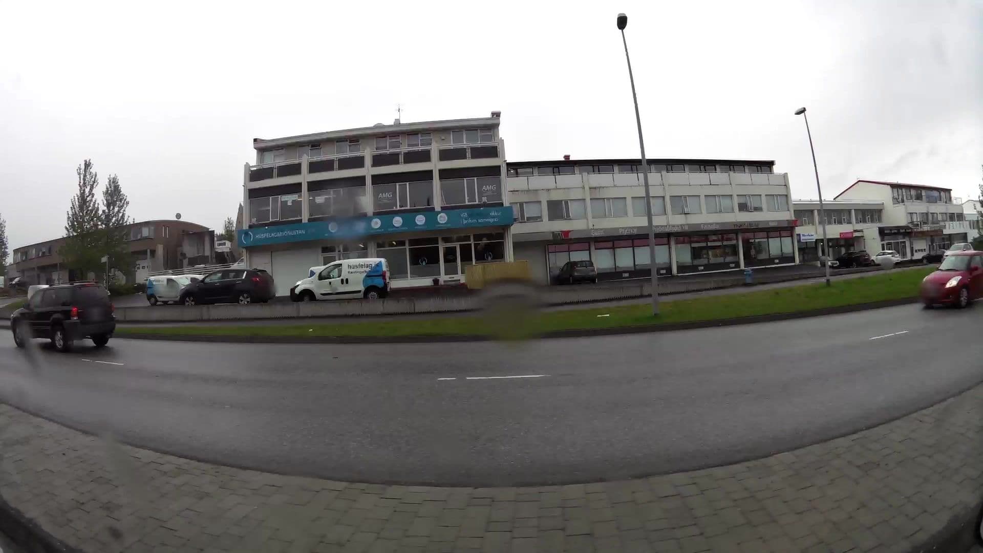 Street view near Lily Gistihús, Kópavogur — © kaartcam (CC BY-SA · Mapillary)