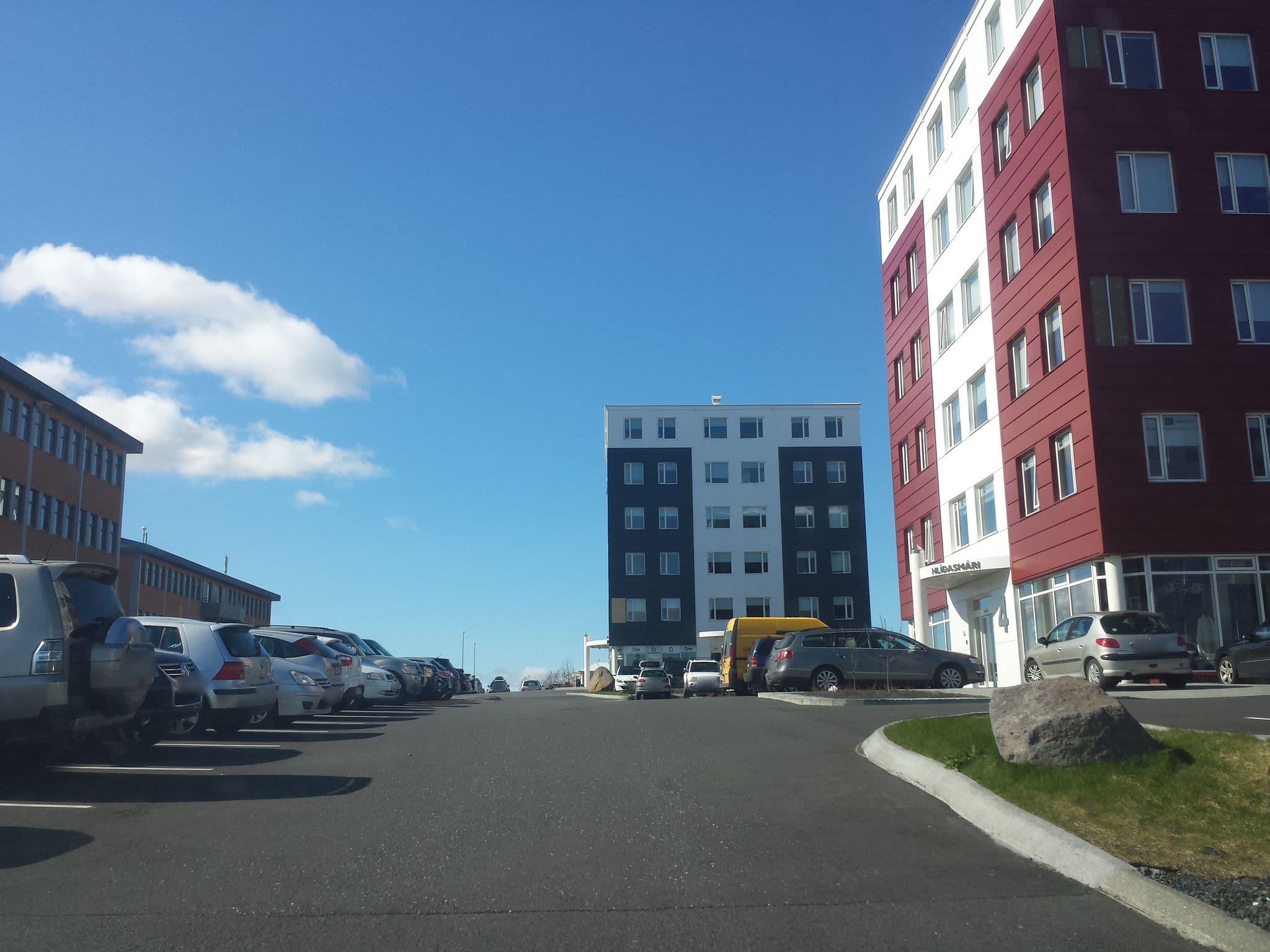 Street view near First Hotel Kopavogur, Garðabær — © stalfur (CC BY-SA · Mapillary)