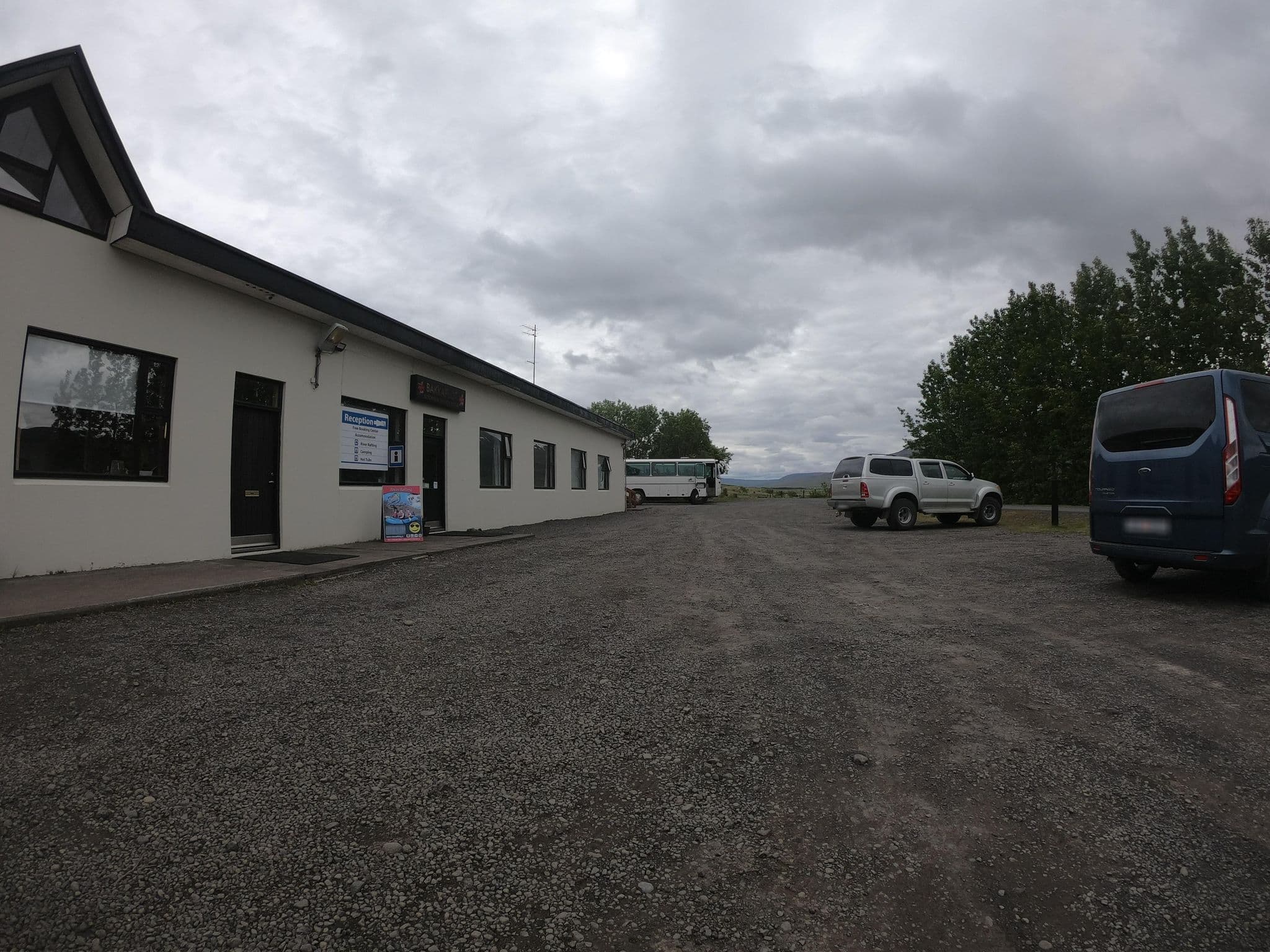 Street view near Guesthouse Bakkaflöt, Sauðárkrókur — © bartjakob1 (CC BY-SA · Mapillary)