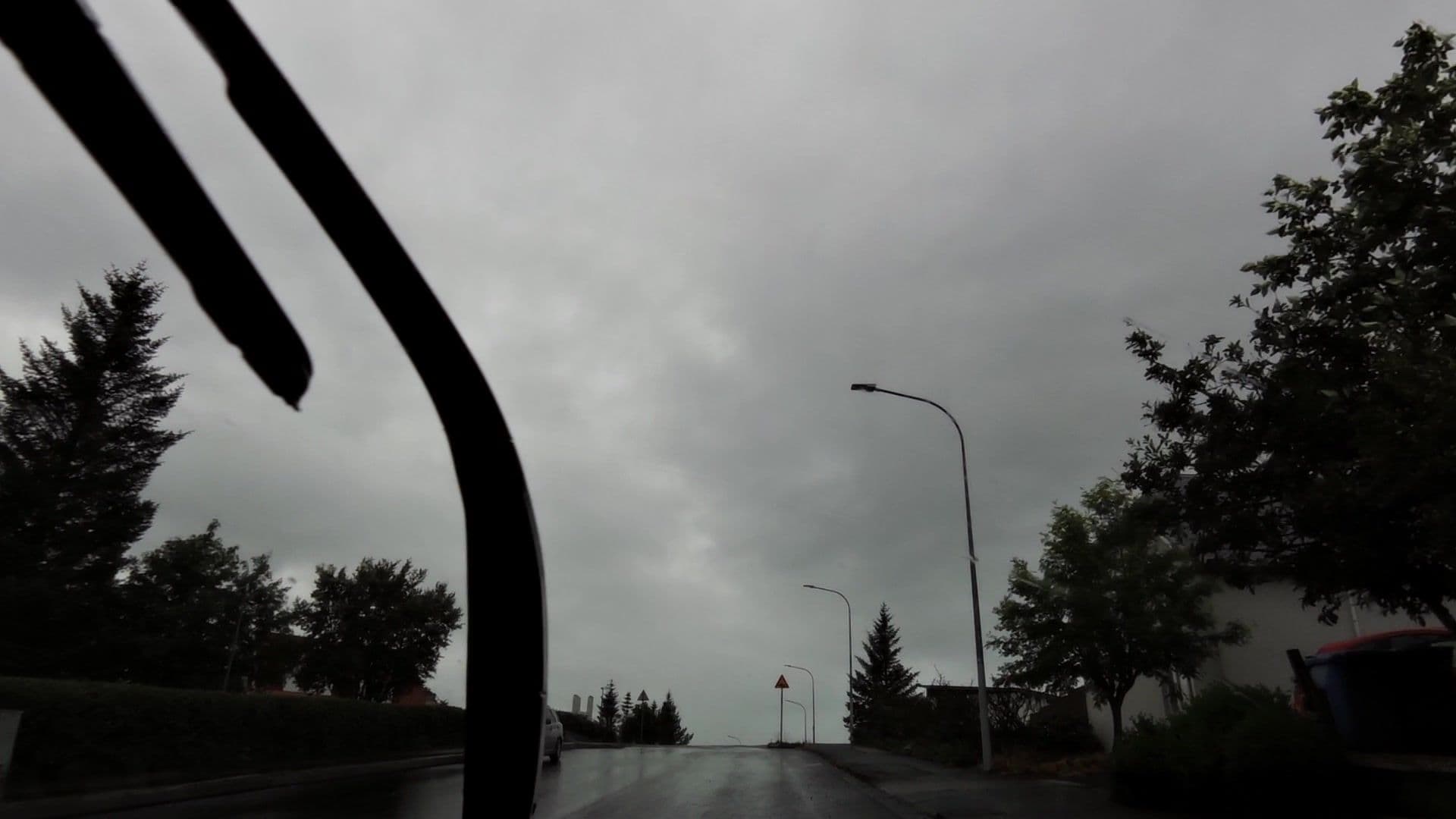 Street view near Guesthouse Tunguvegur, Reykjavík — © kjarrval (CC BY-SA · Mapillary)