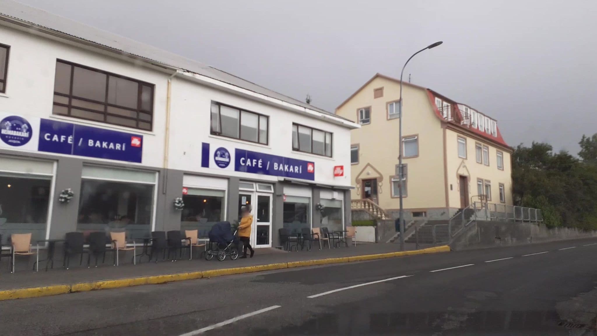Street view near Hofdi Apartments Gardarsbraut 15, Norðurþing — © kjarrval (CC BY-SA · Mapillary)