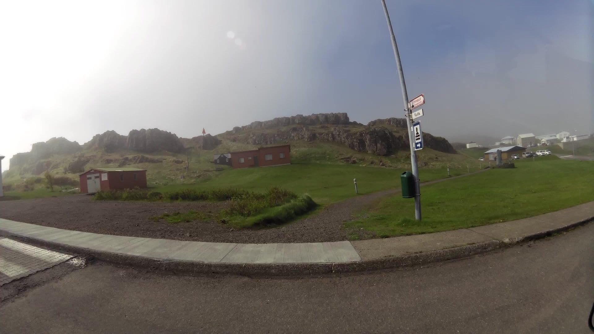 Street view near Guesthouse Hammersminni, Reyðarfjörður — © kaartcam (CC BY-SA · Mapillary)