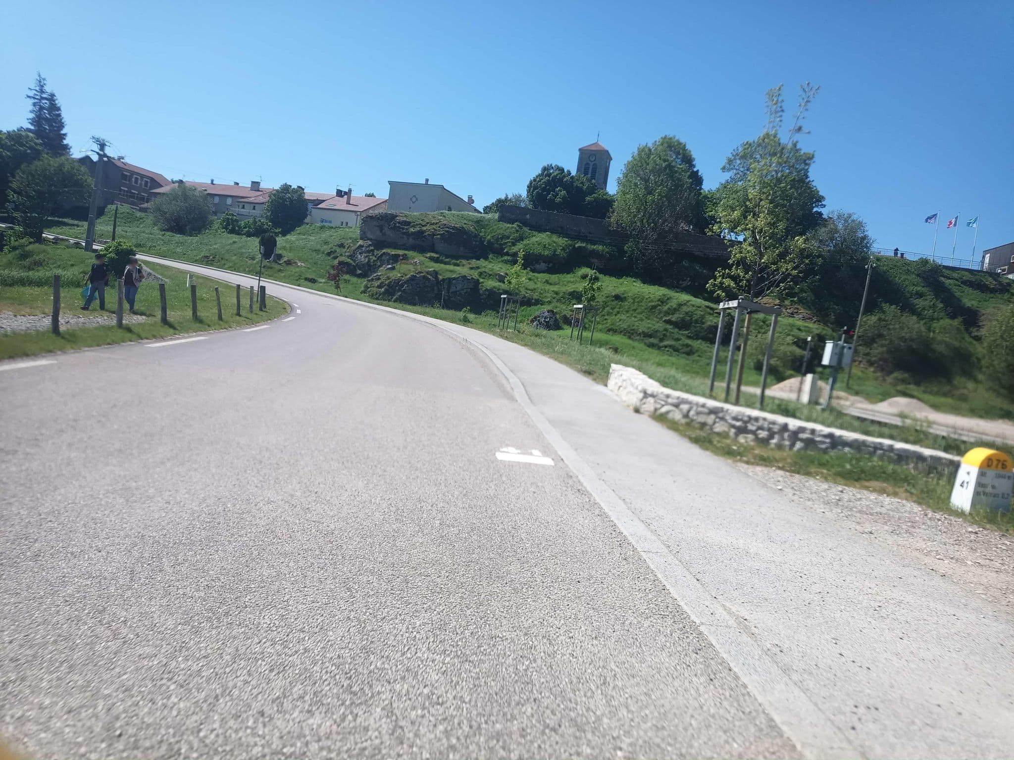 Street view near Aire de services camping cars de Vassieux en Vercors, Saint-Laurent-en-Royans — © connermacleod69 (CC BY-SA · Mapillary)