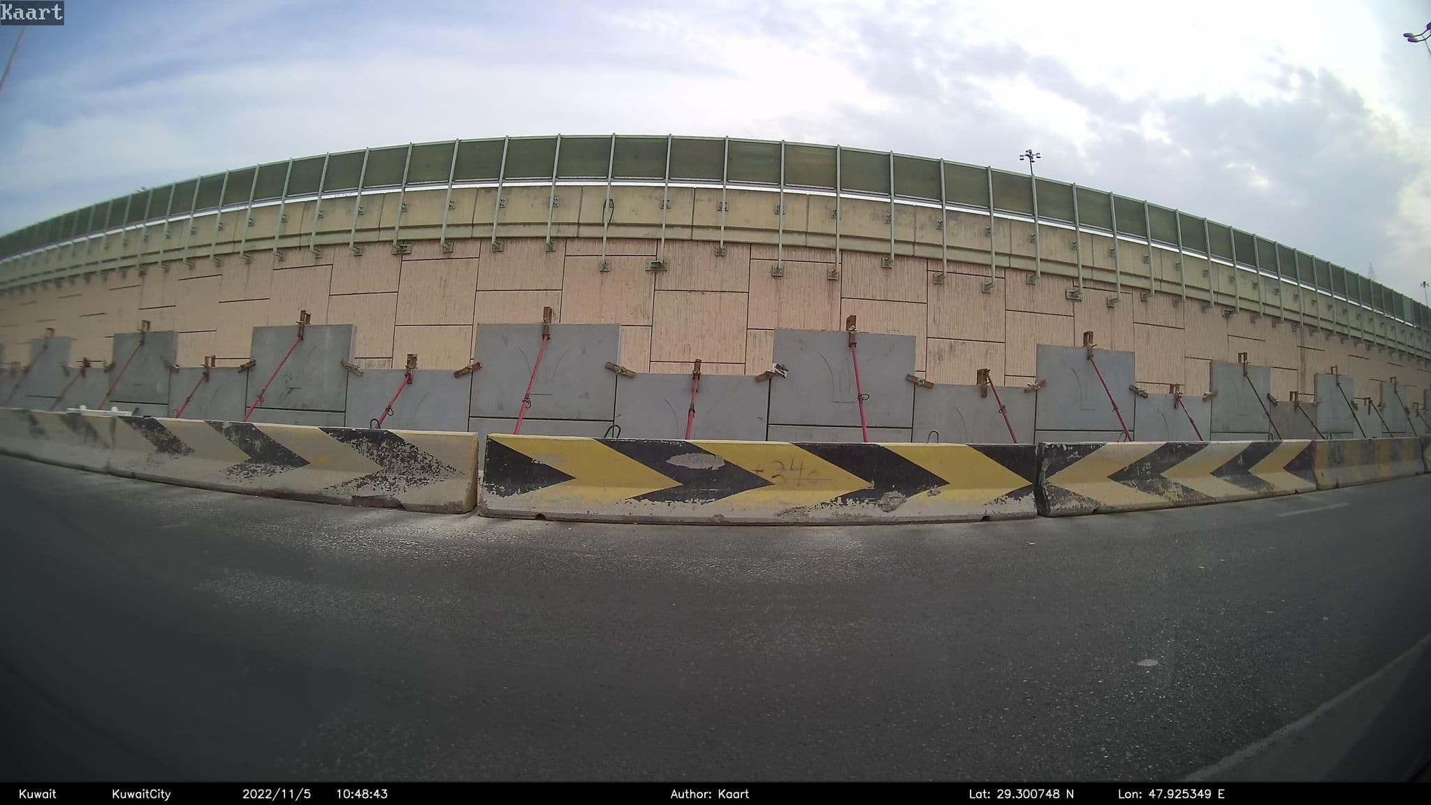 Street view near Sleep ;*, Ar Rābiyah — © kaart_2 (CC BY-SA · Mapillary)