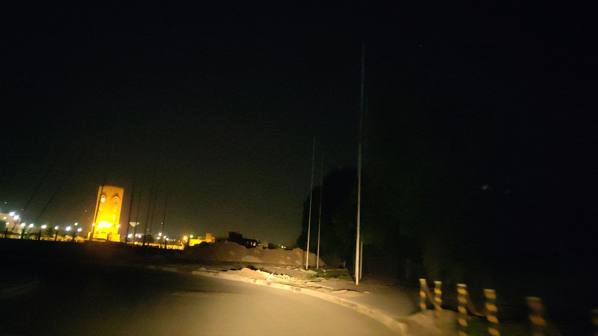 Street view near Dar jaber expo, Ash Shāmīyah — © rubyah (CC BY-SA · Mapillary)