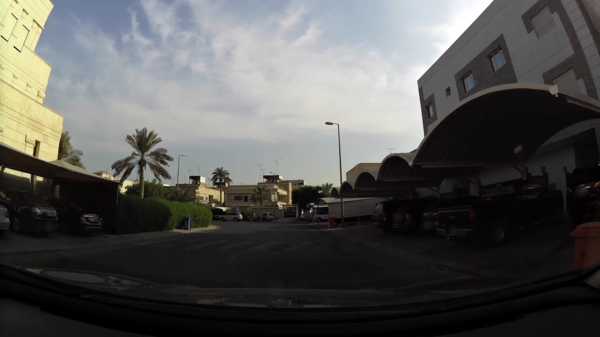 Street view near محطوفة, Ḩawallī — © kaartcam (CC BY-SA · Mapillary)