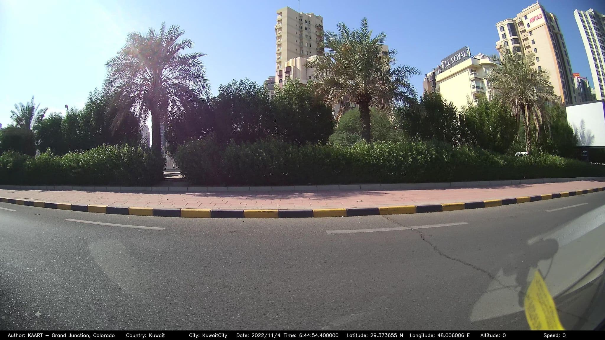 Street view near Le Méridien Kuwait, Ad Dasmah — © kaart_2 (CC BY-SA · Mapillary)