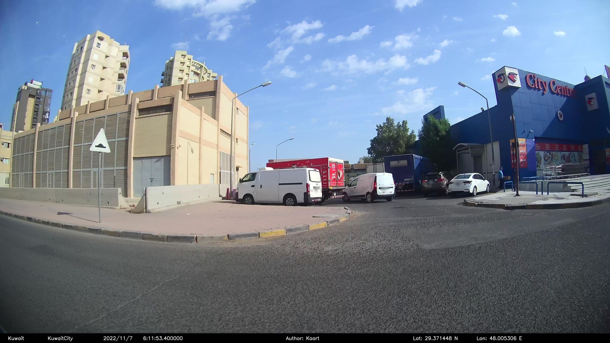 Street view near alsalam hotel, Ad Dasmah — © kaart_2 (CC BY-SA · Mapillary)