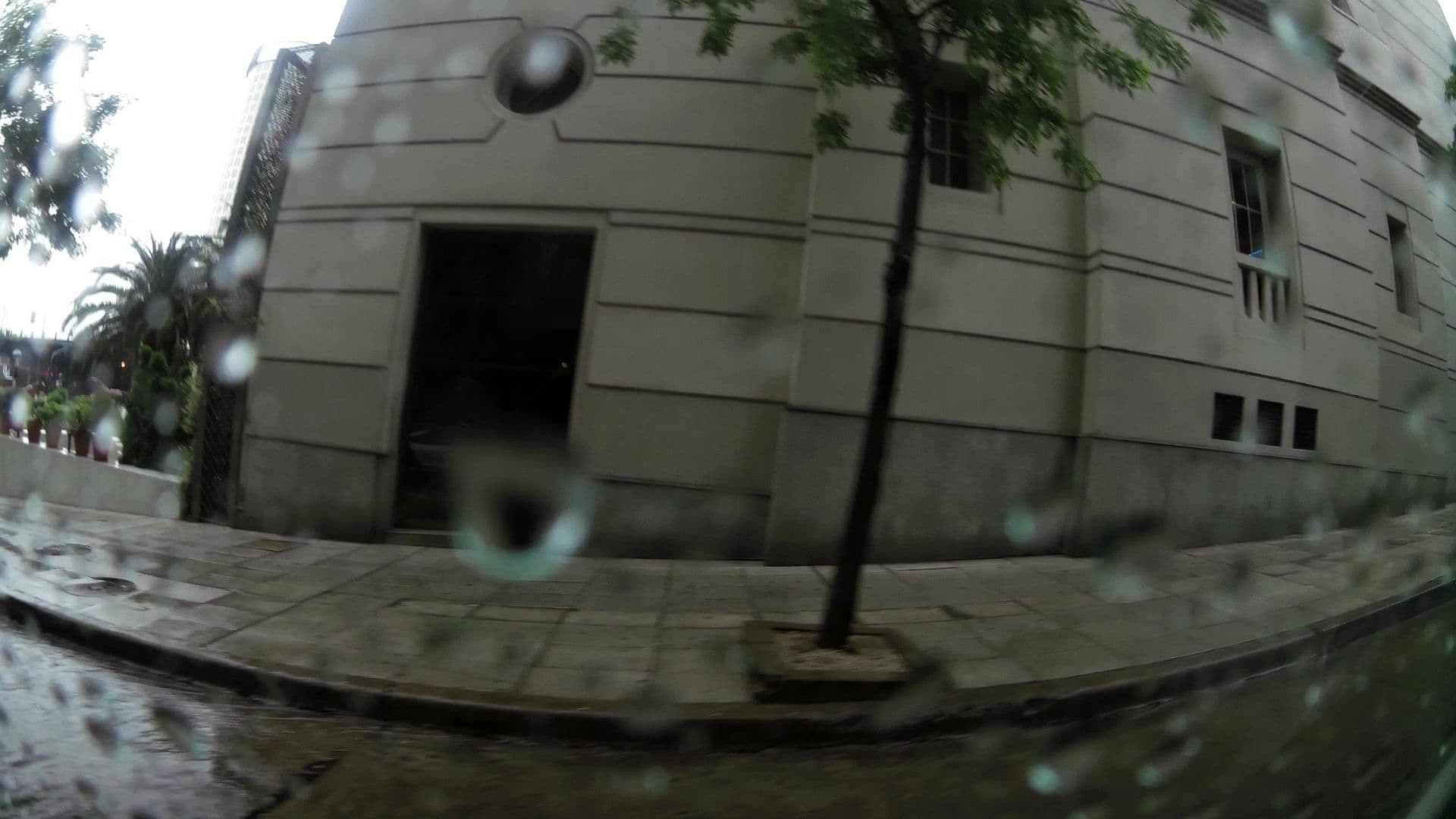Street view near Four Seasons, Retiro — © kaartcam (CC BY-SA · Mapillary)