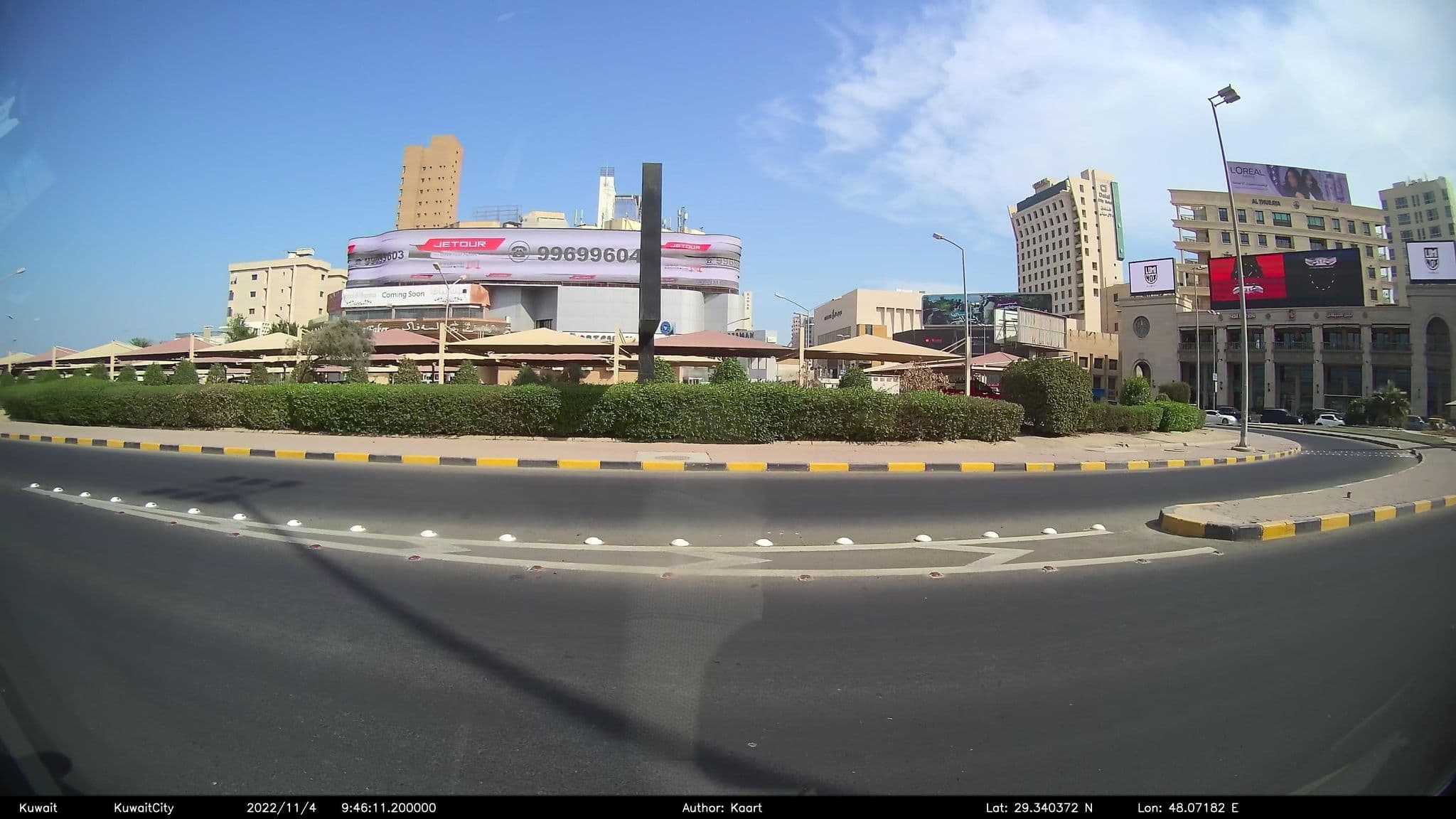 Street view near Dalal City Hotel, As Sālimīyah — © kaart_2 (CC BY-SA · Mapillary)